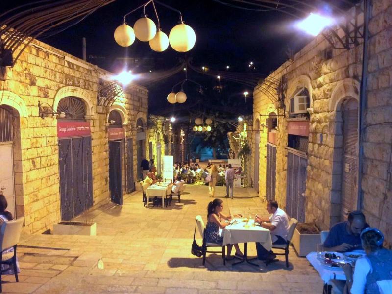 מסעדת האקליפטוס חוצות היוצר ירושלים כשר