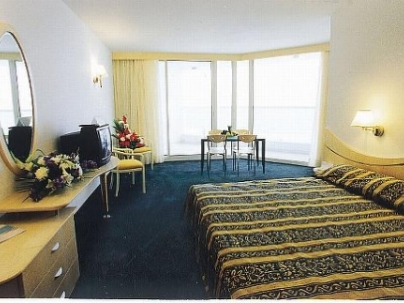 חדר במלון לאונרדו קלאב ים המלח