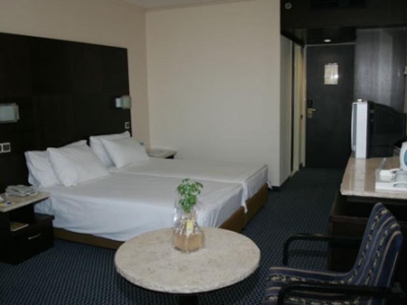 חדר במלון לאונרדו קלאב טבריה