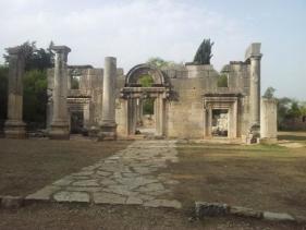 בית הכנסת העתיק בברעם